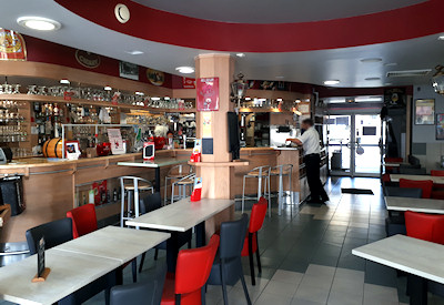 Le Central Bar - 4 Place Crussy, 08200 Sedan