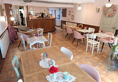 La Maison Gourmande - 10 Place du château, 08200 Sedan